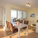Apartment Wiek Im Hafenkieker