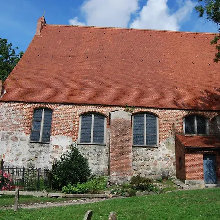 Wiek Im Hafenkieker * Wiek auf Ruegen