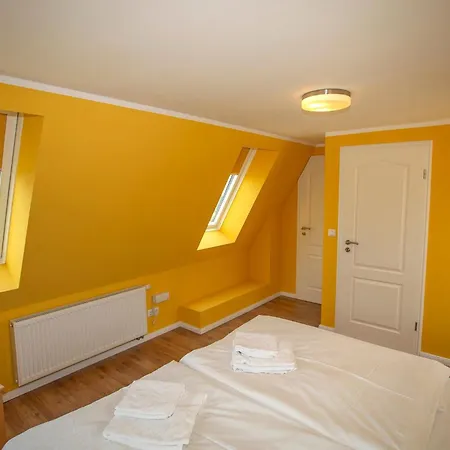 Wiek Im Hafenkieker Wiek auf Rügen